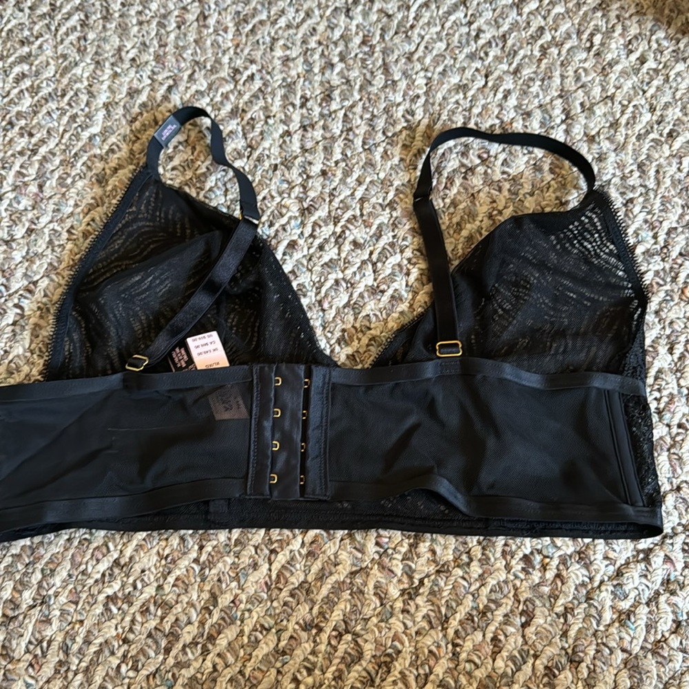 BMWT Victoria’s Secret Black Lace Bra - Picture 3 of 4